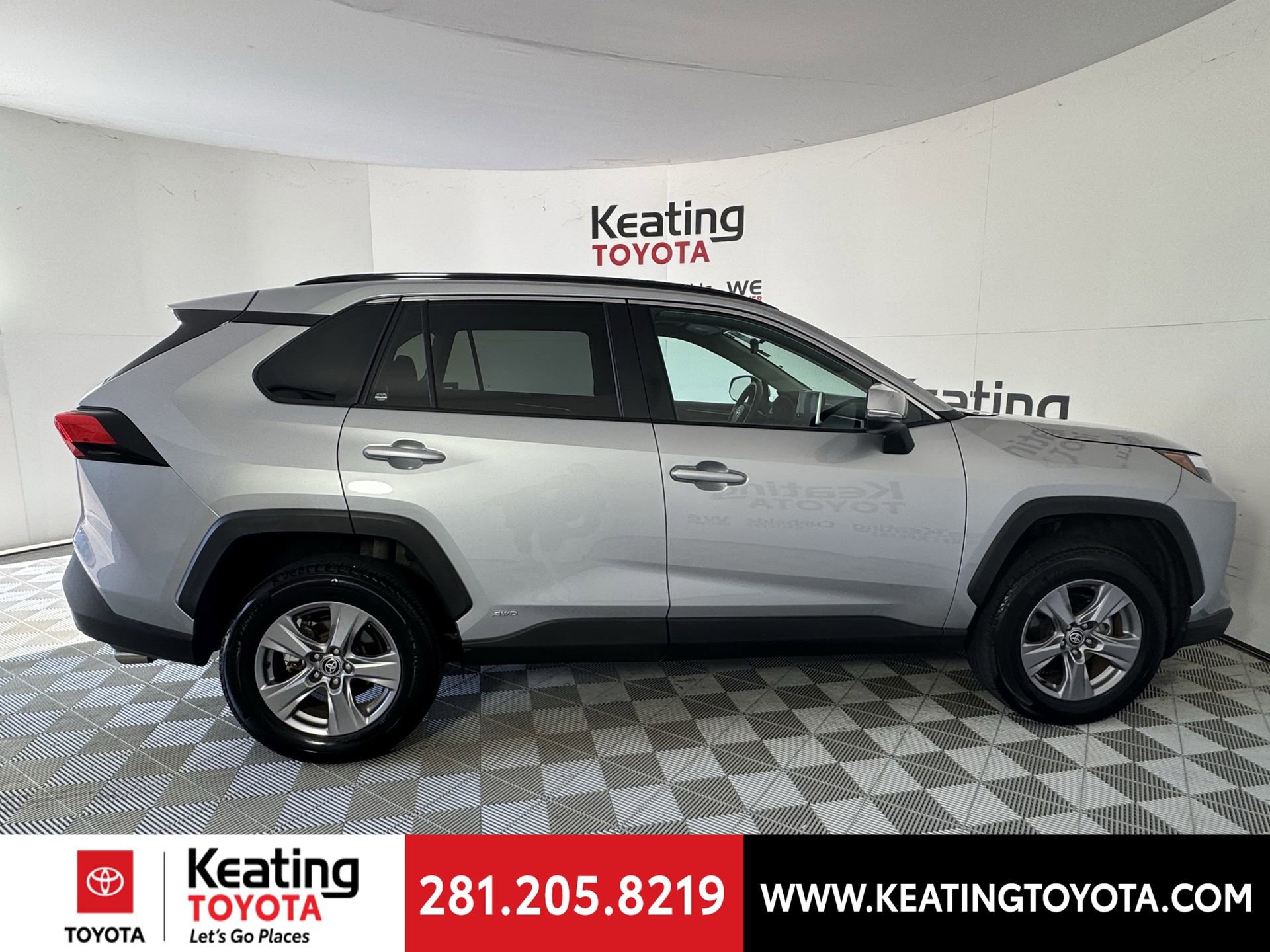 Certified 2025 Toyota RAV4 XLE image 5