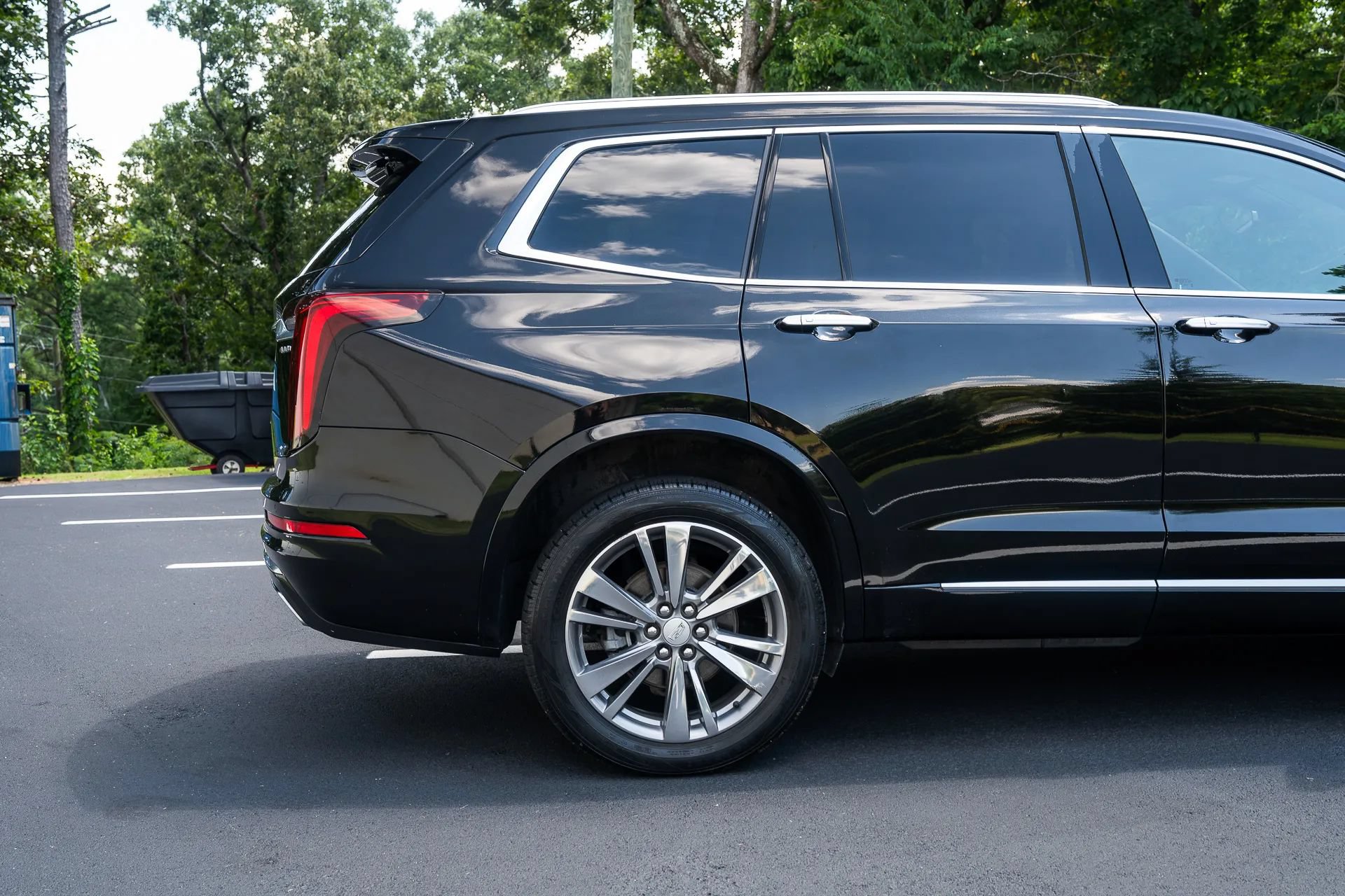 Used 2022 Cadillac XT6 Premium Luxury AWD/4WD image 9