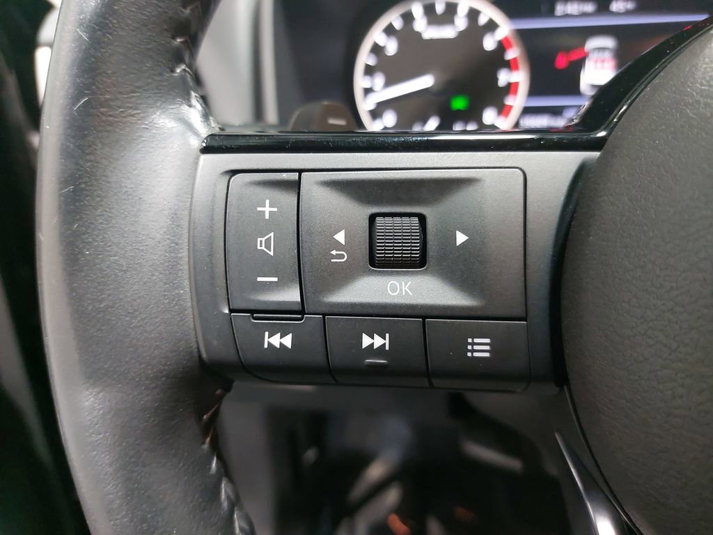 Certified 2023 Nissan Rogue SV w/ SV Premium B Package image 17