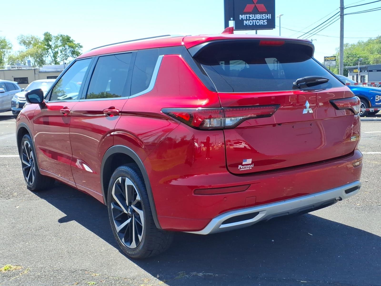 Used 2022 Mitsubishi Outlander SEL FWD image 6