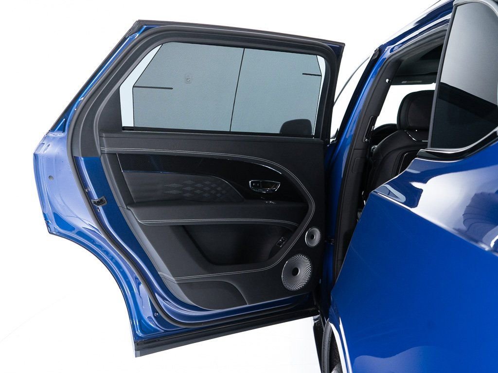 Used 2025 Bentley Bentayga Extended Wheelbase image 21