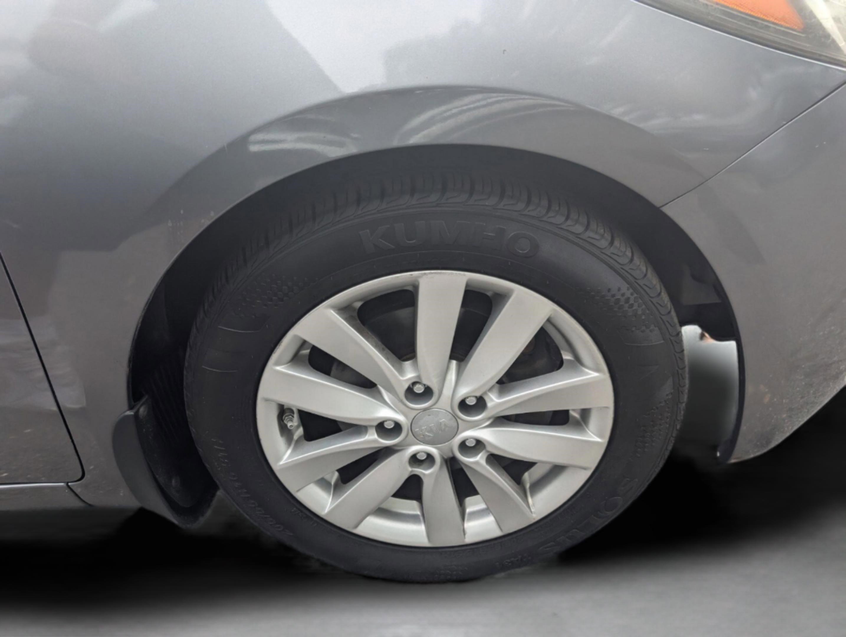 Used 2016 Kia Forte LX w/ LX Popular Plus Package image 42