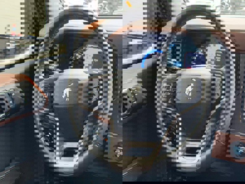 Used 2024 Ford Bronco Outer Banks image 11