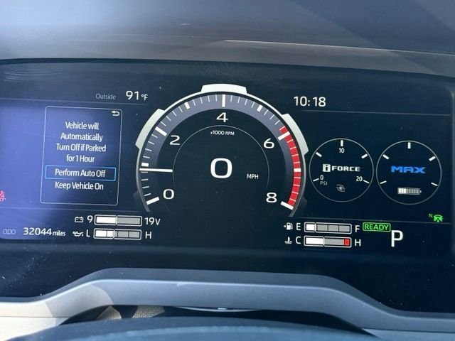 Used 2023 Toyota Tundra Platinum w/ Advanced Package AWD/4WD image 16