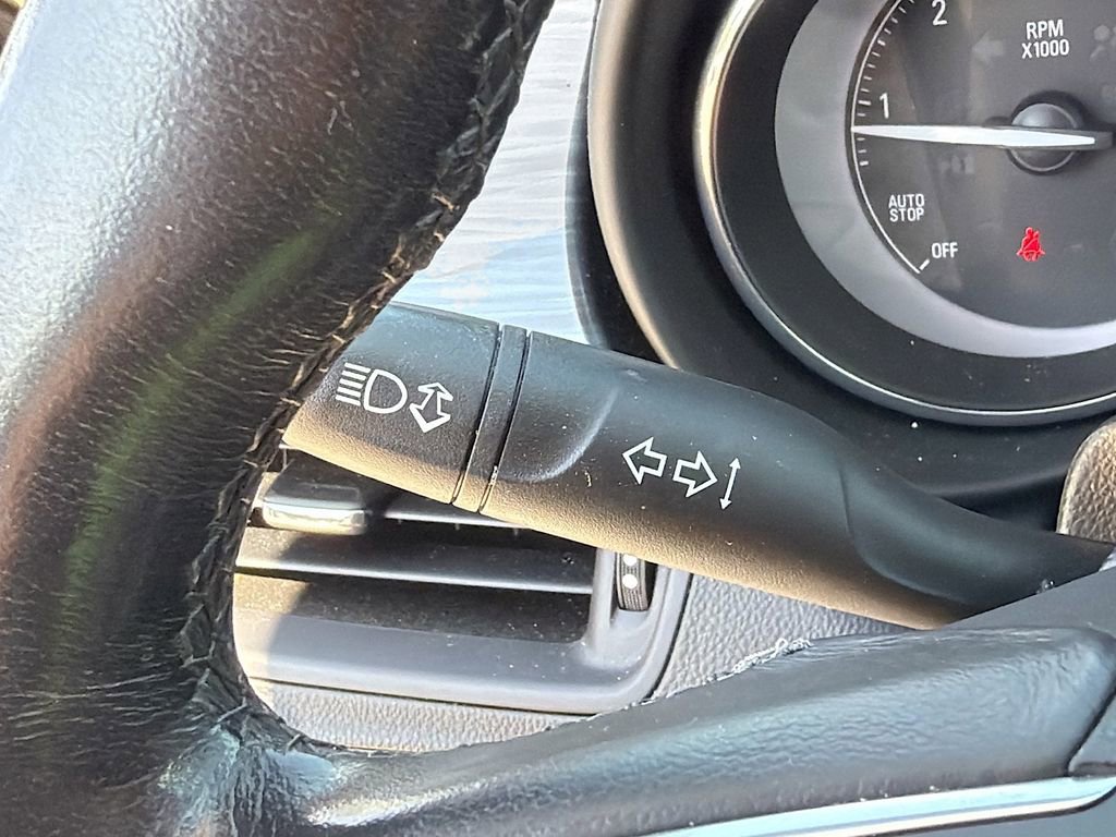 Used 2020 Buick Envision Essence AWD/4WD image 20