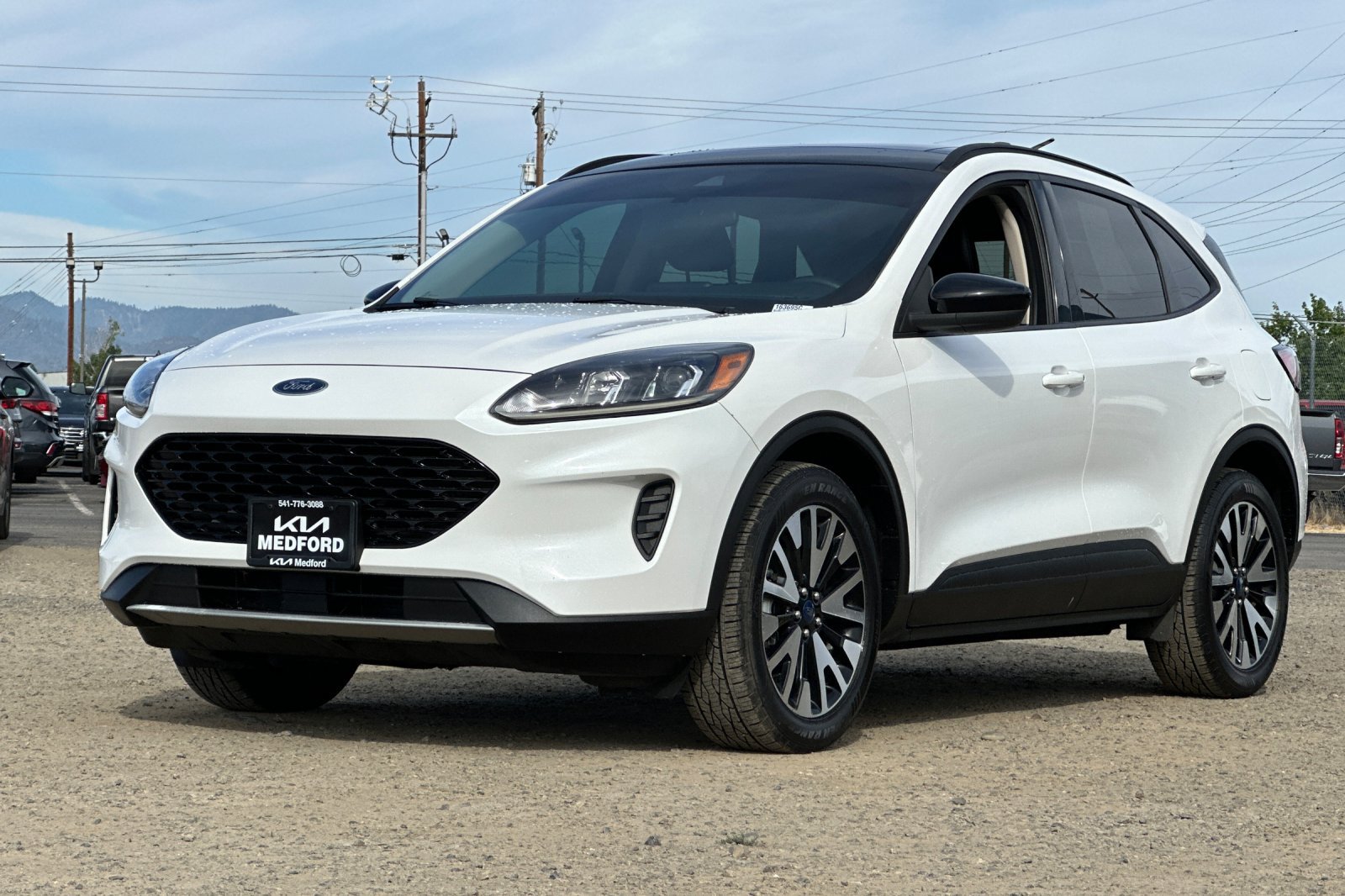 Used 2020 Ford Escape SE Sport AWD/4WD image 9