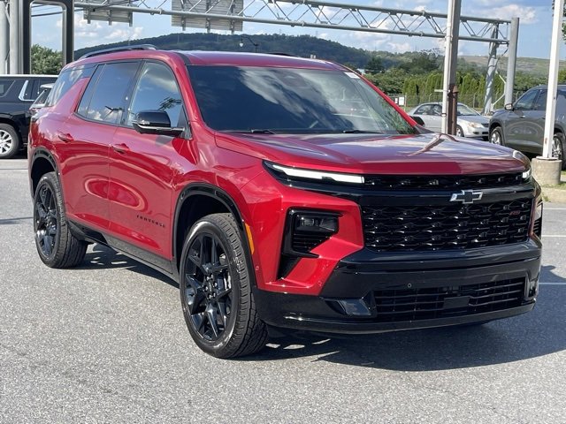 New 2026 Chevrolet Traverse RS video 1
