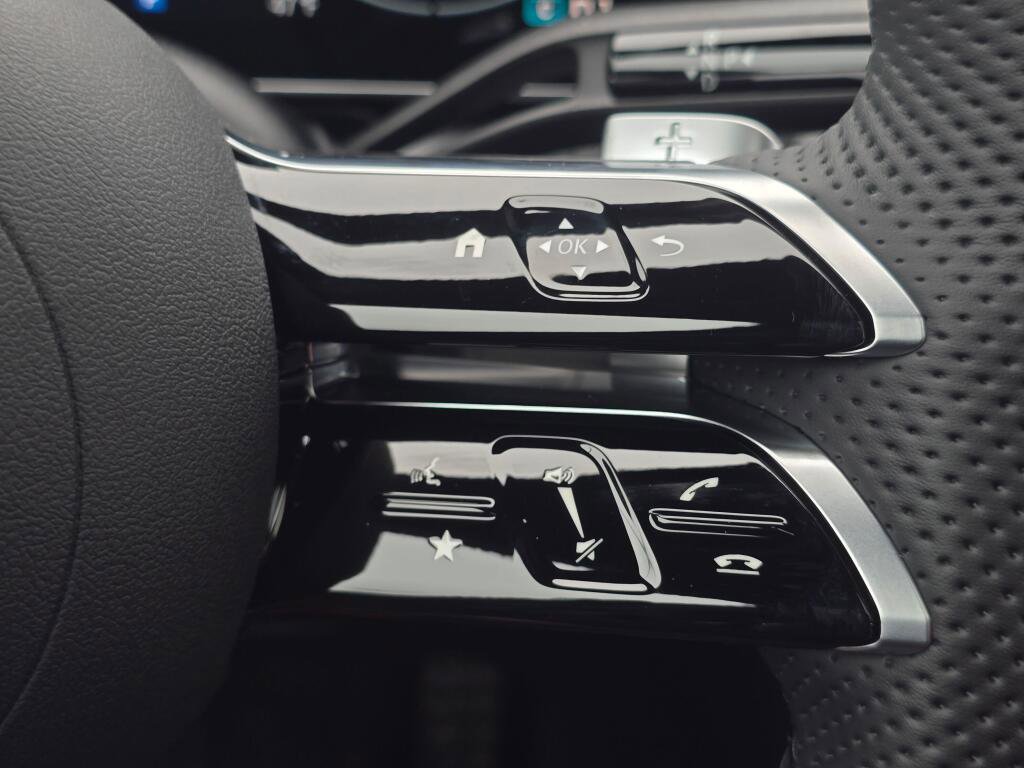 New 2026 Mercedes-Benz GLC 300 4MATIC image 42