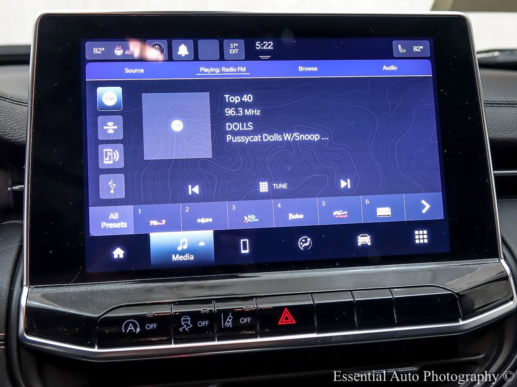 Used 2022 Jeep Compass Limited image 15