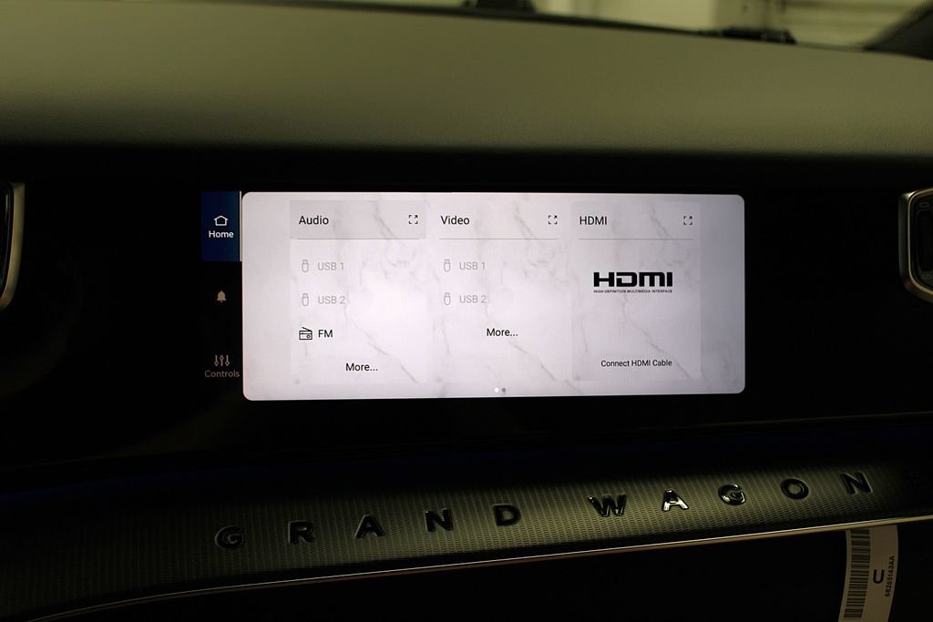 New 2026 Jeep Grand Wagoneer L Summit w/ Premium Group III AWD/4WD image 38