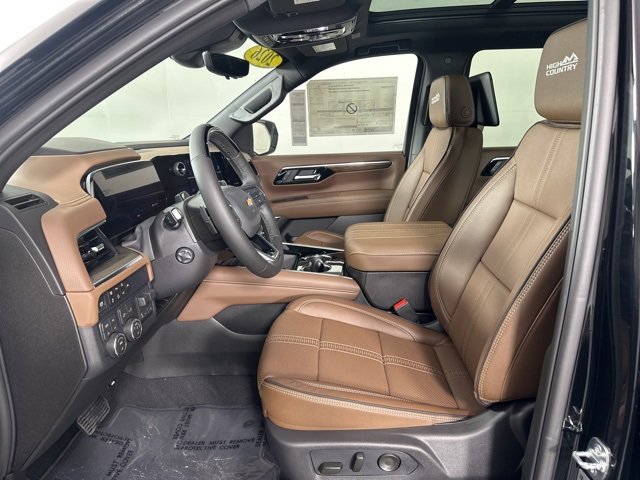 New 2026 Chevrolet Suburban High Country image 16