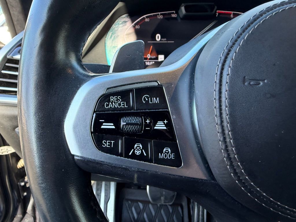 Used 2019 BMW X7 xDrive50i w/ M Sport Package image 25