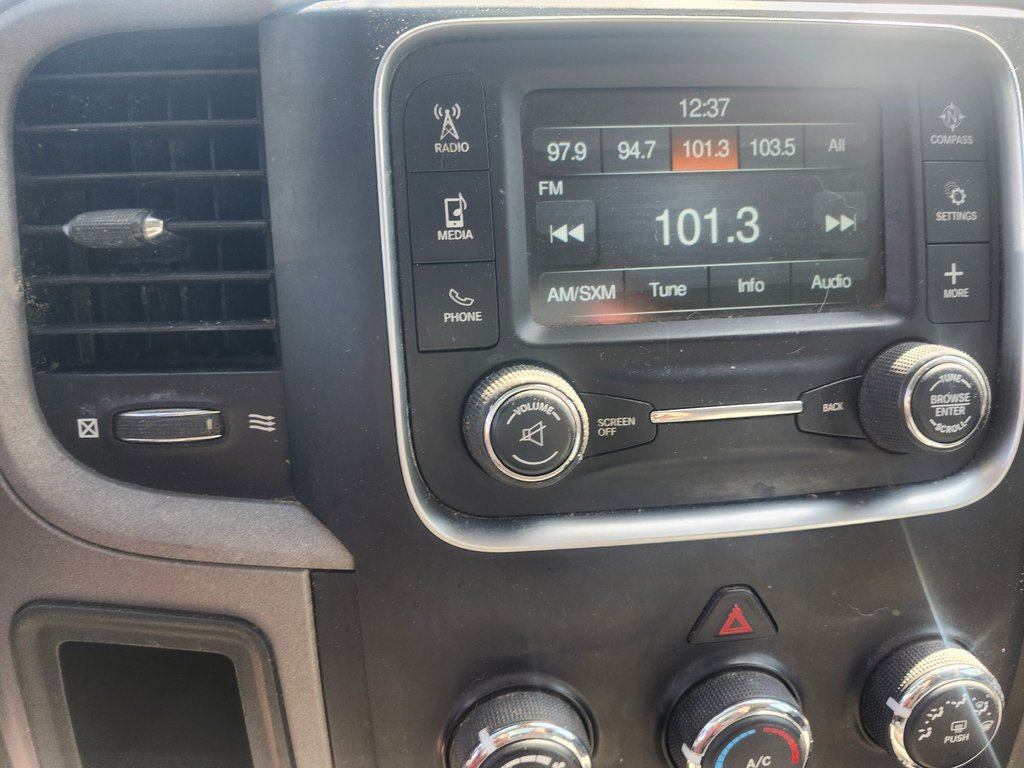 Used 2018 RAM 2500 Tradesman w/ Chrome Appearance Group image 15