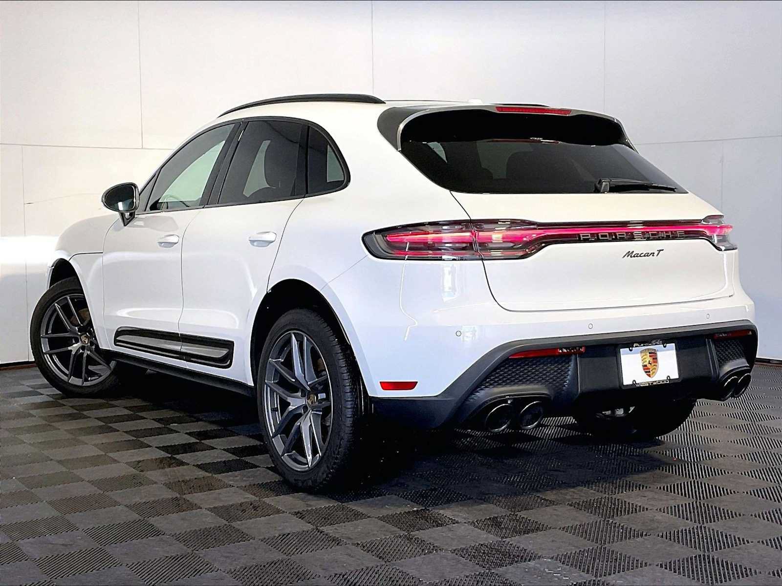 New 2026 Porsche Macan Turbo AWD/4WD image 3