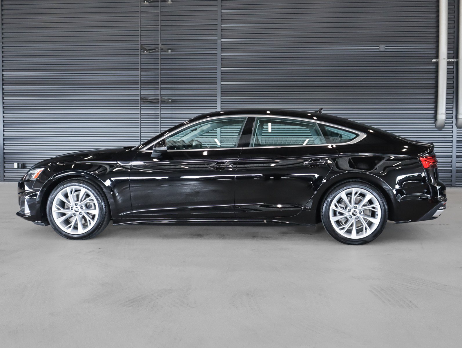 Used 2023 Audi A5 2.0T Premium Plus w/ Premium Plus AWD/4WD image 11