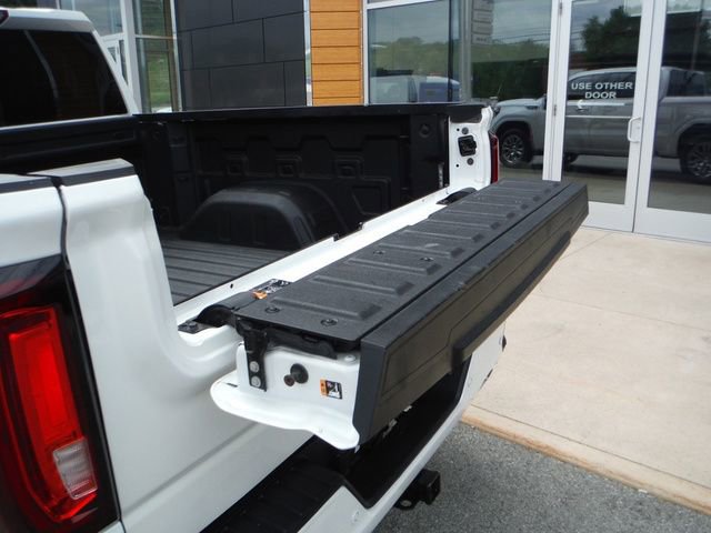 Used 2021 GMC Sierra 1500 Denali w/ Driver Alert Package II AWD/4WD image 22