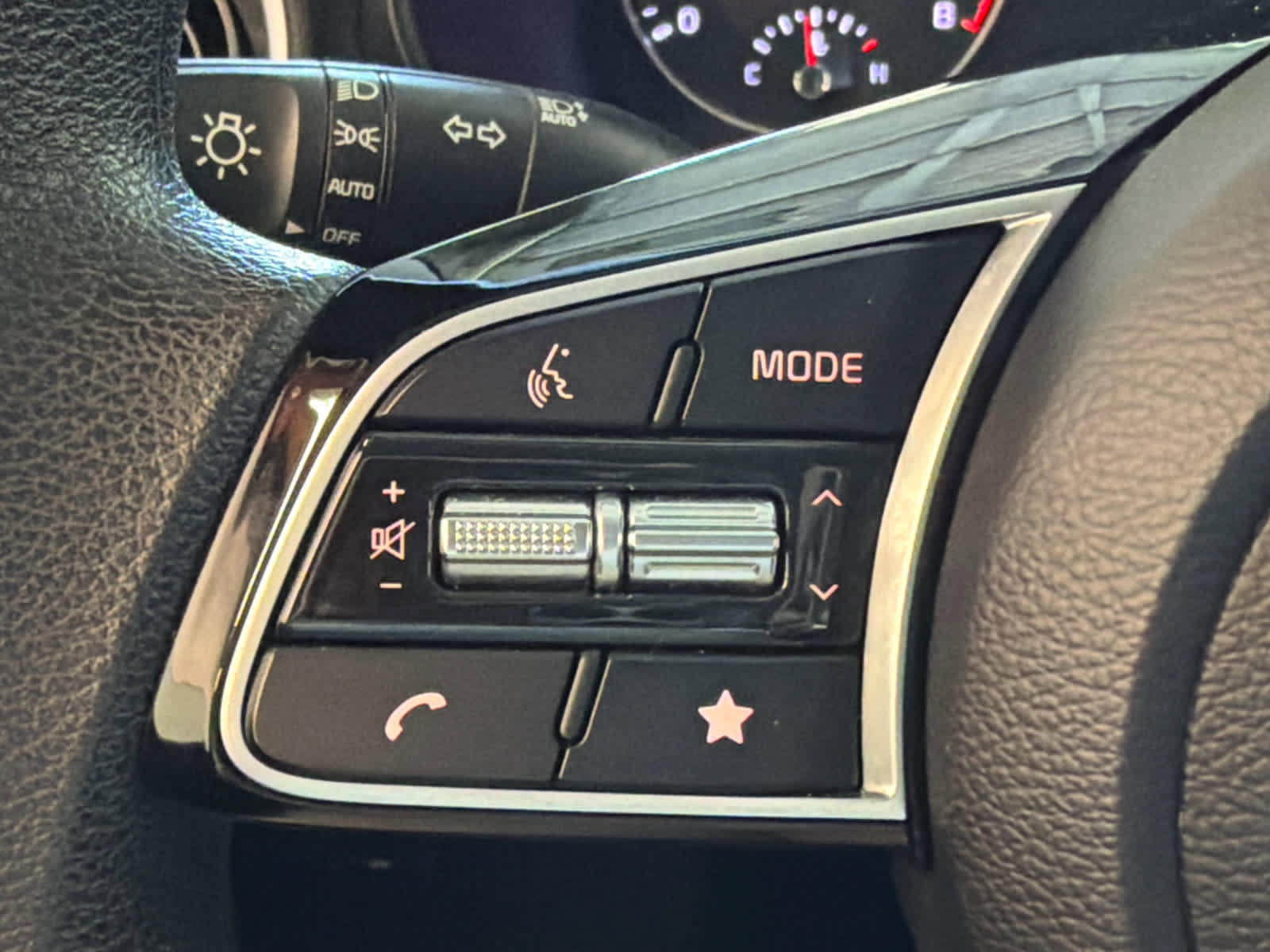 Used 2023 Kia Forte LXS FWD image 34