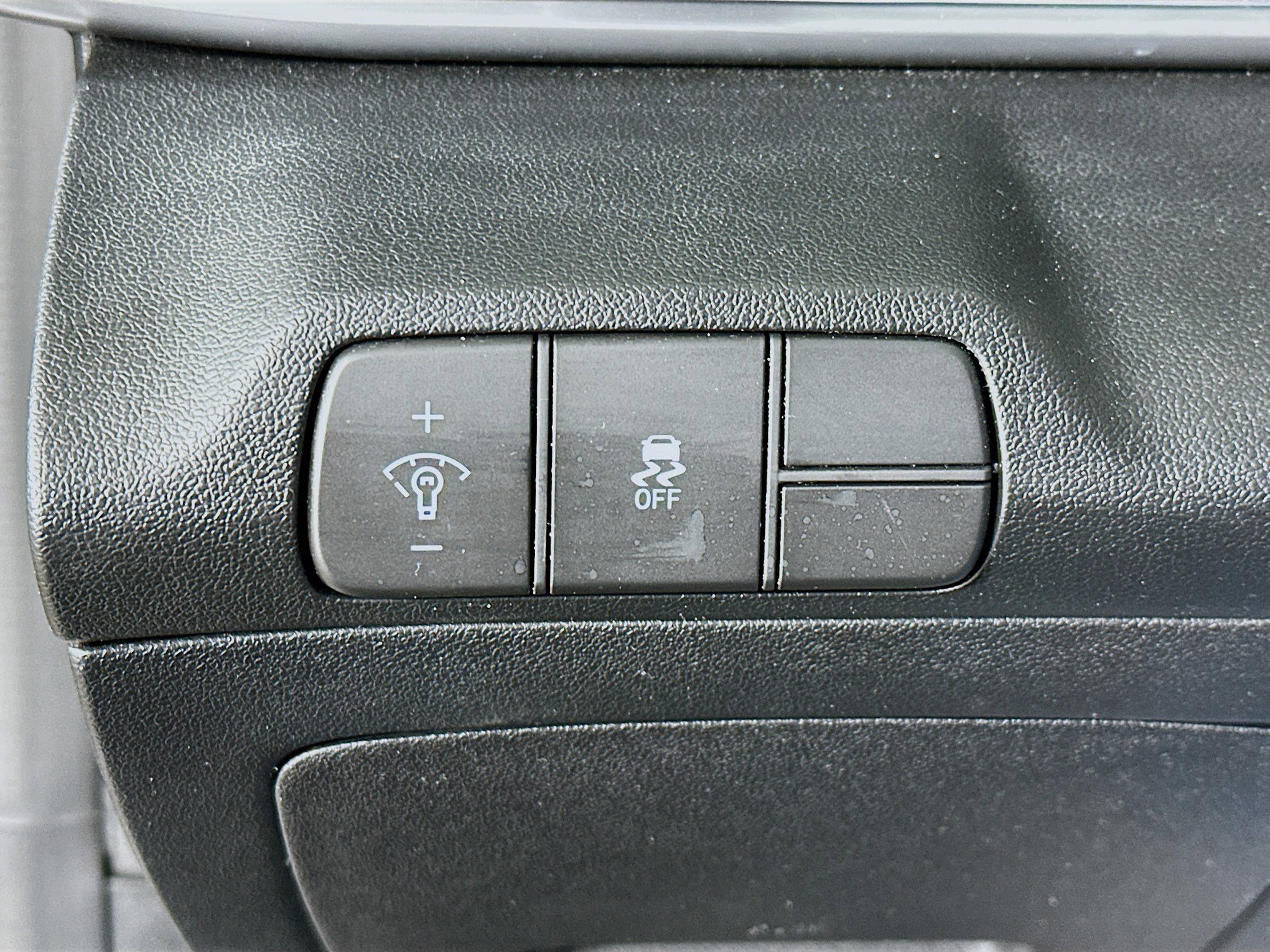 Used 2025 Hyundai Elantra SEL image 17