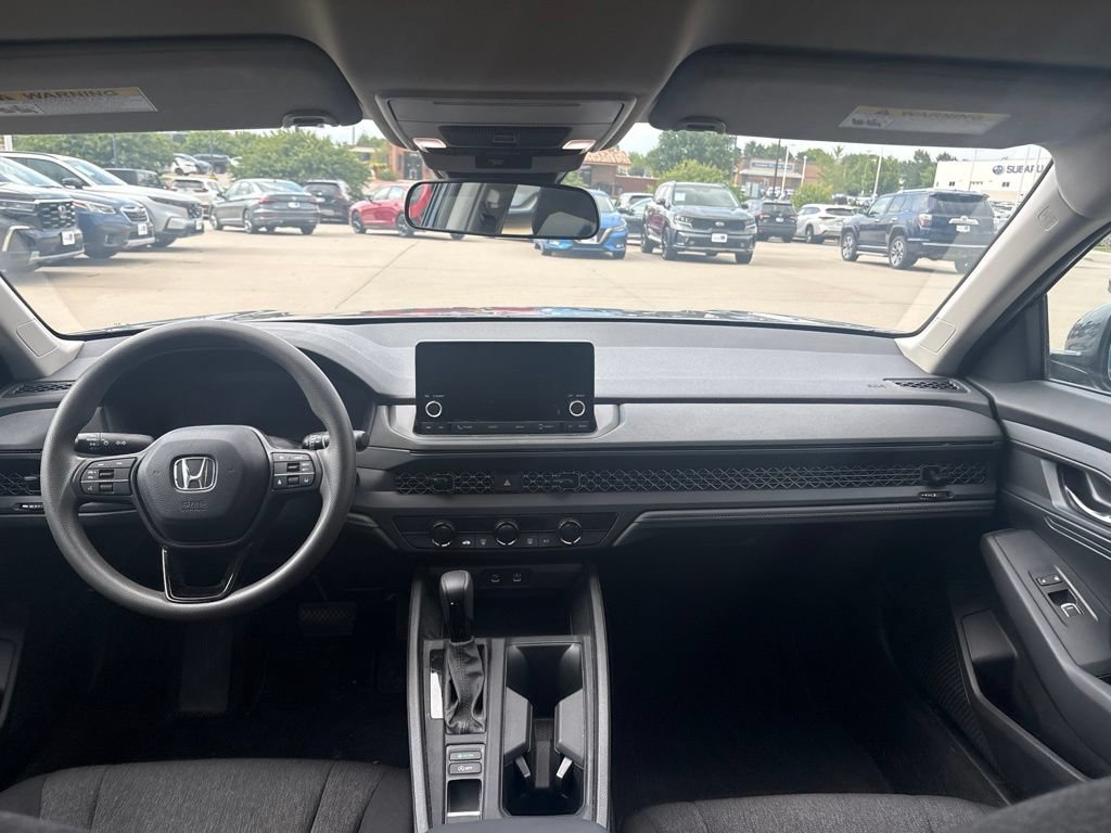 Used 2023 Honda Accord LX image 30