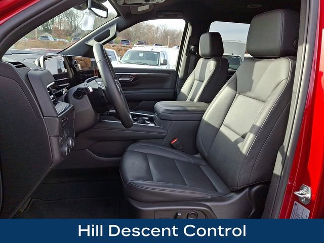 Used 2025 Chevrolet Tahoe Z71 image 18