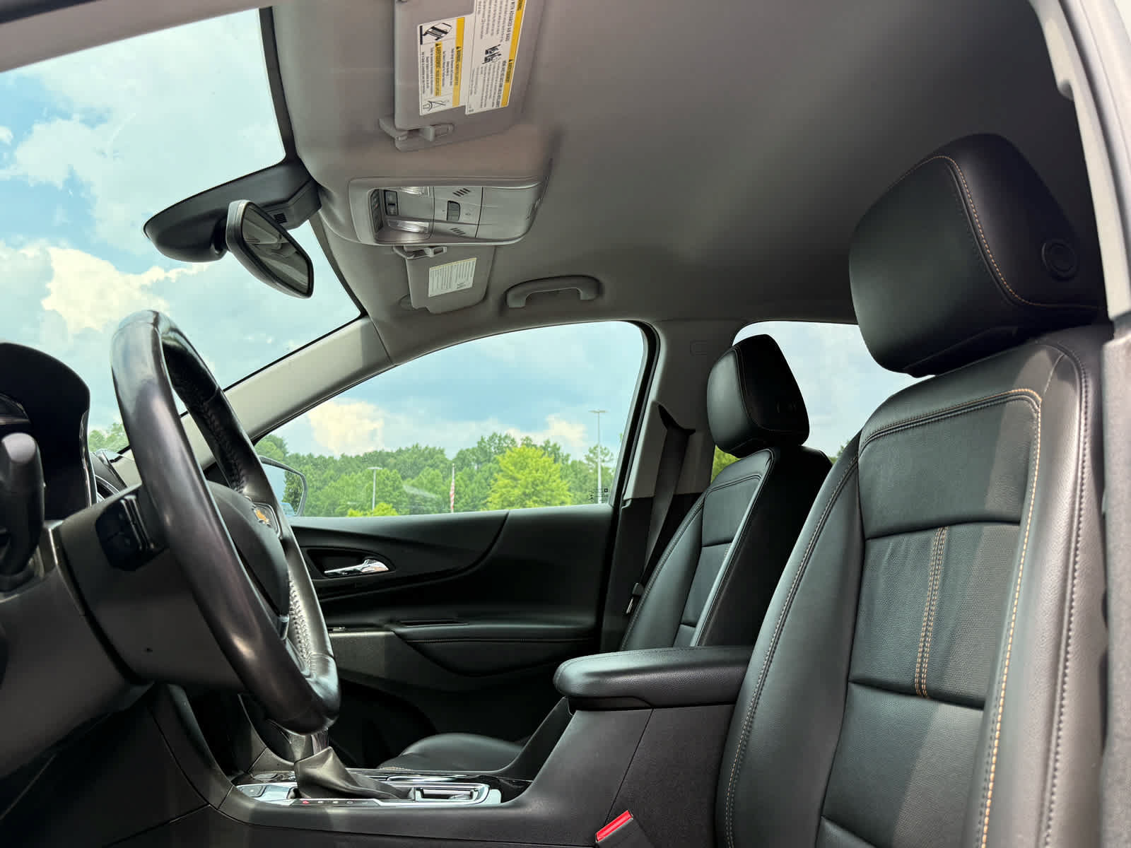 Used 2022 Chevrolet Equinox Premier AWD/4WD image 22