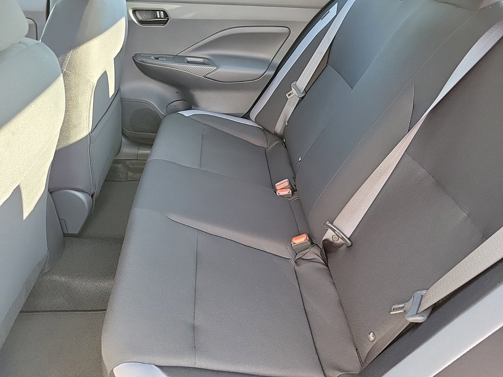 New 2025 Nissan Versa S w/ Trunk Package FWD image 16