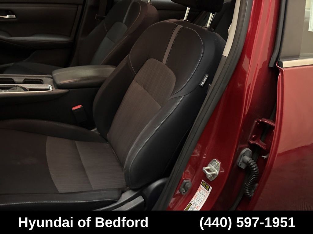 Used 2020 Nissan Sentra SV FWD image 11
