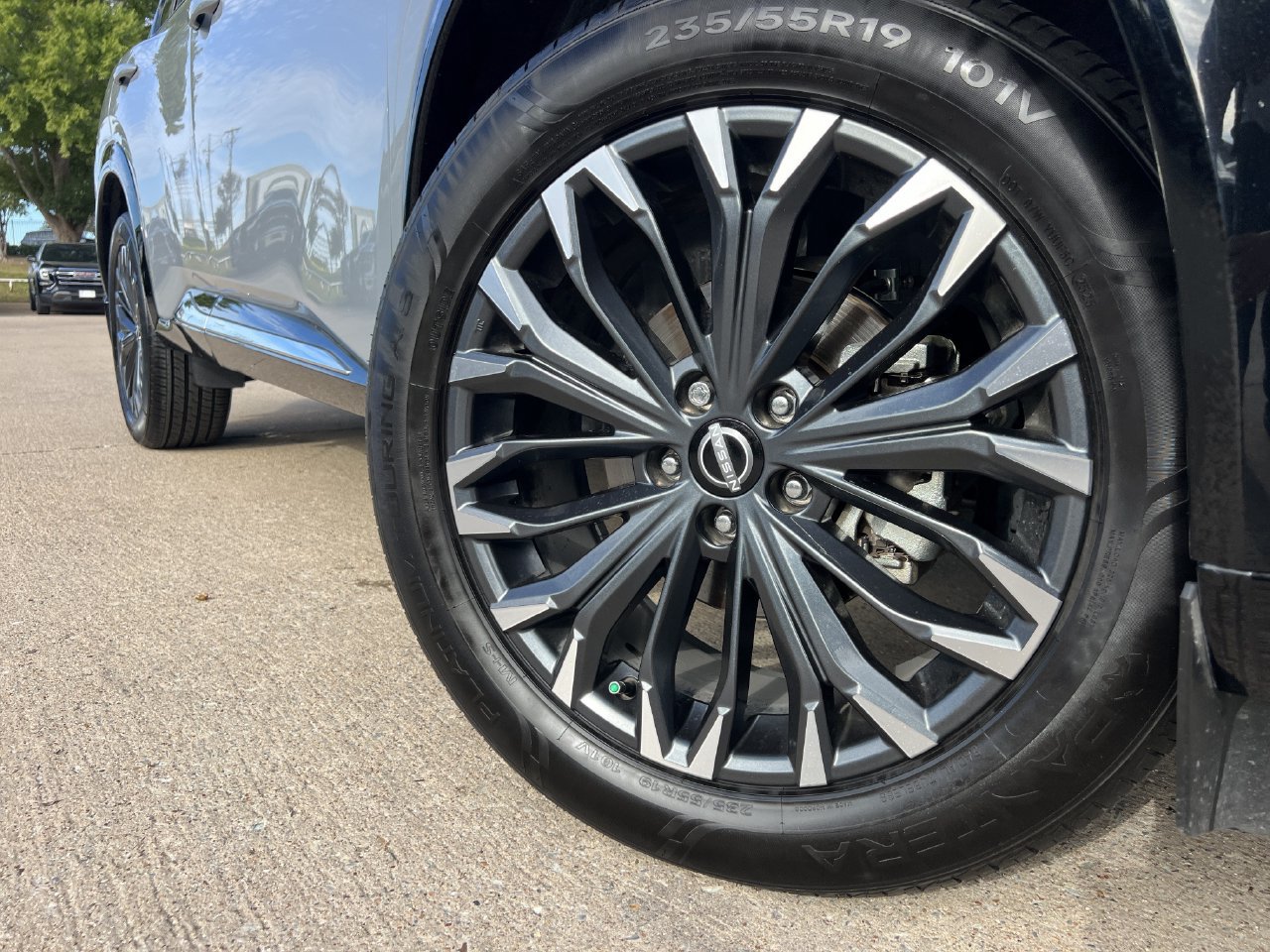 Used 2024 Nissan Rogue Platinum FWD image 6