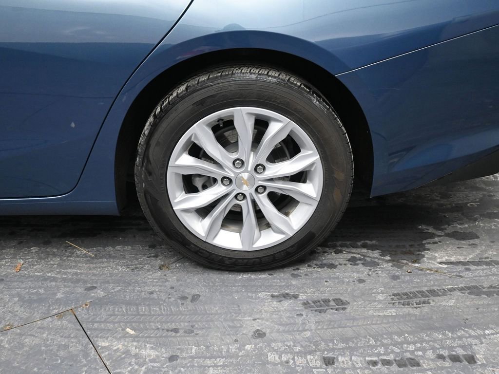 Used 2025 Chevrolet Malibu LT image 15