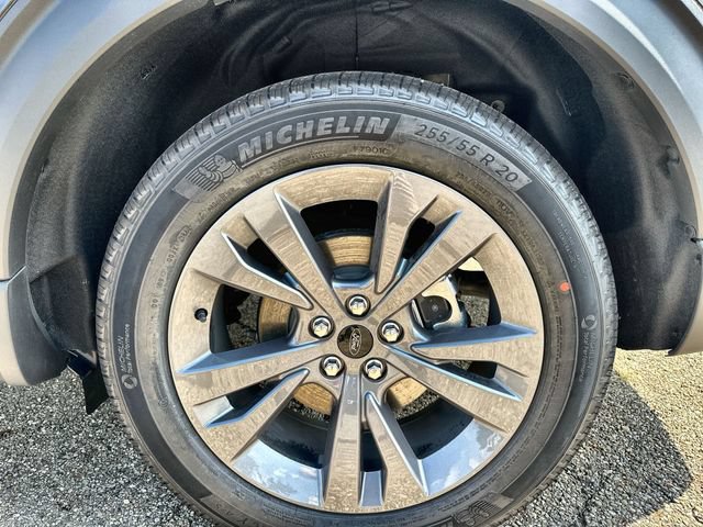 New 2026 Ford Explorer Active w/ Active Comfort Package AWD/4WD image 21