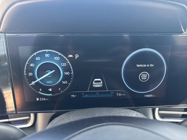 Used 2023 Hyundai Elantra Limited FWD image 2