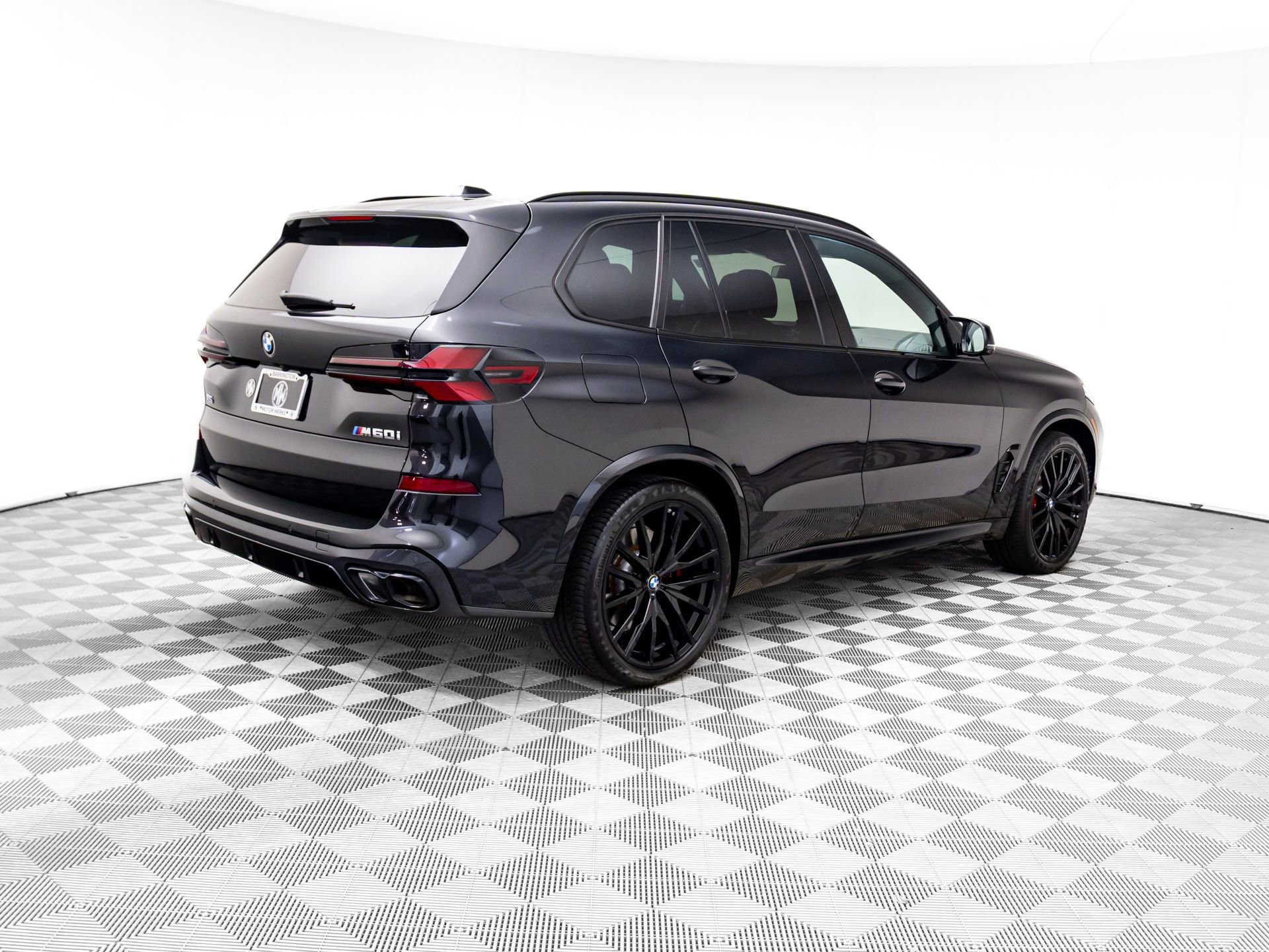 Used 2024 BMW X5 M60i image 5