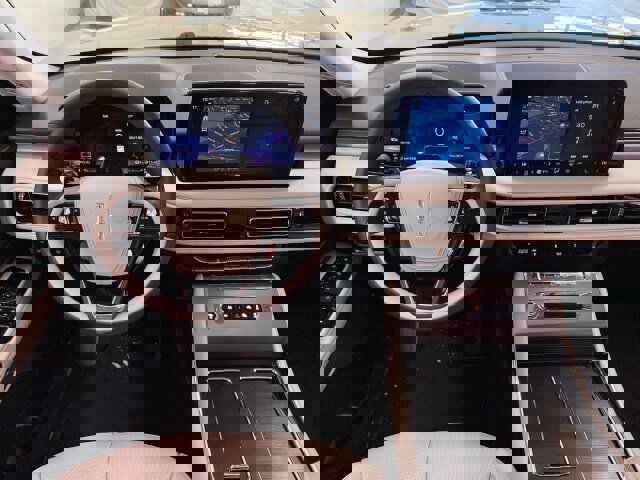 New 2026 Lincoln Aviator AWD image 12