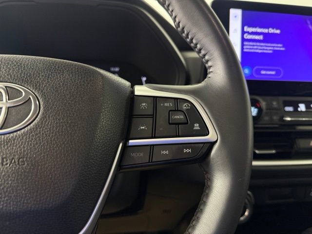 Used 2024 Toyota Grand Highlander FWD image 24