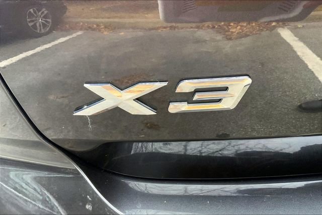 Used 2023 BMW X3 xDrive30i w/ Premium Package image 9