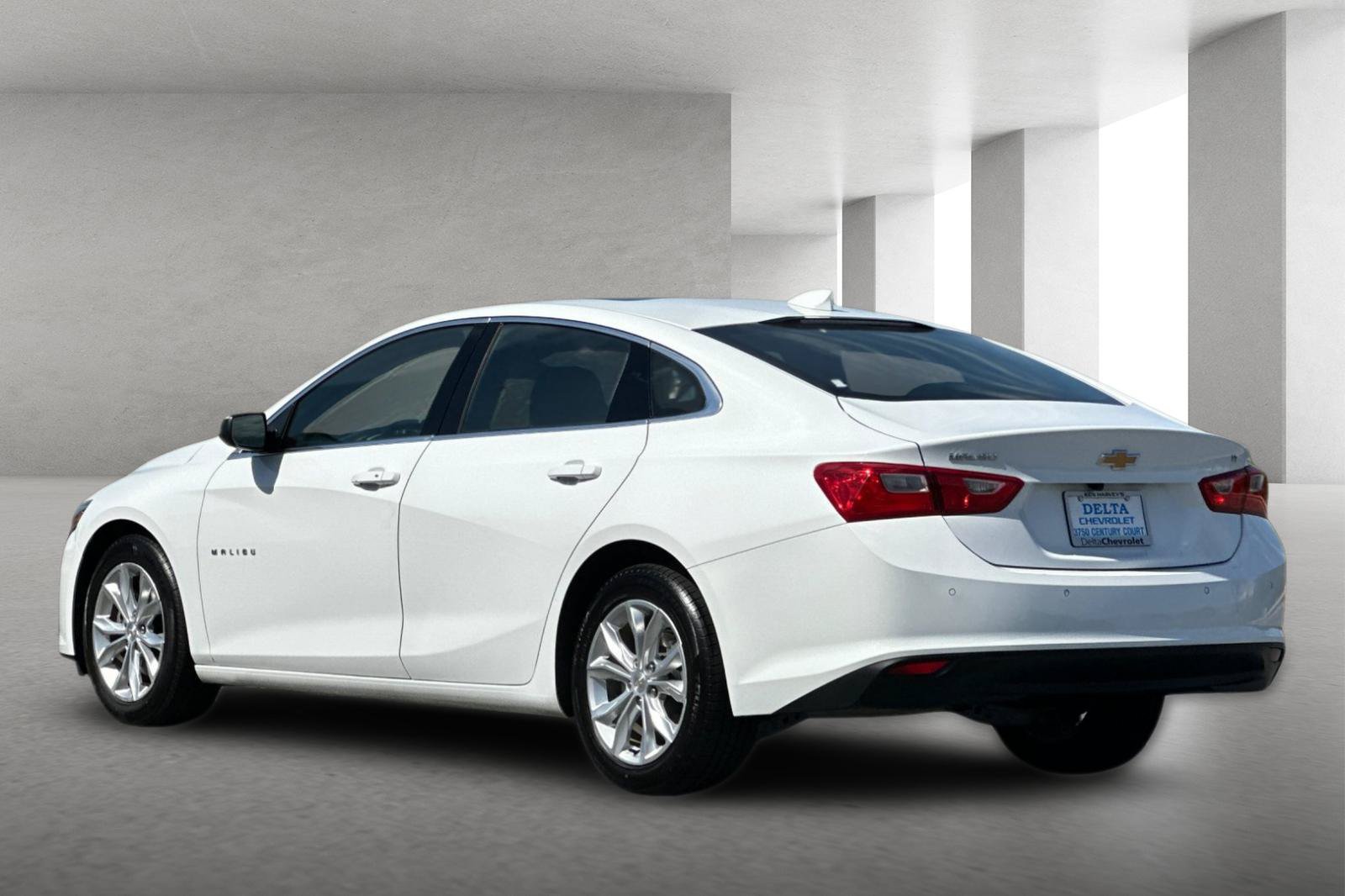 Used 2024 Chevrolet Malibu LT FWD image 6