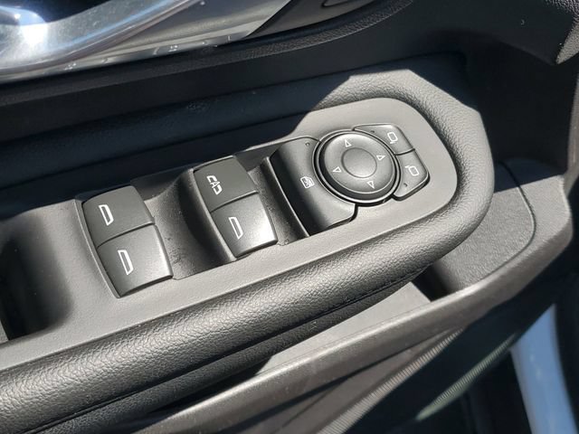 Certified 2024 GMC Terrain SLE w/ Driver Convenience Package FWD image 16