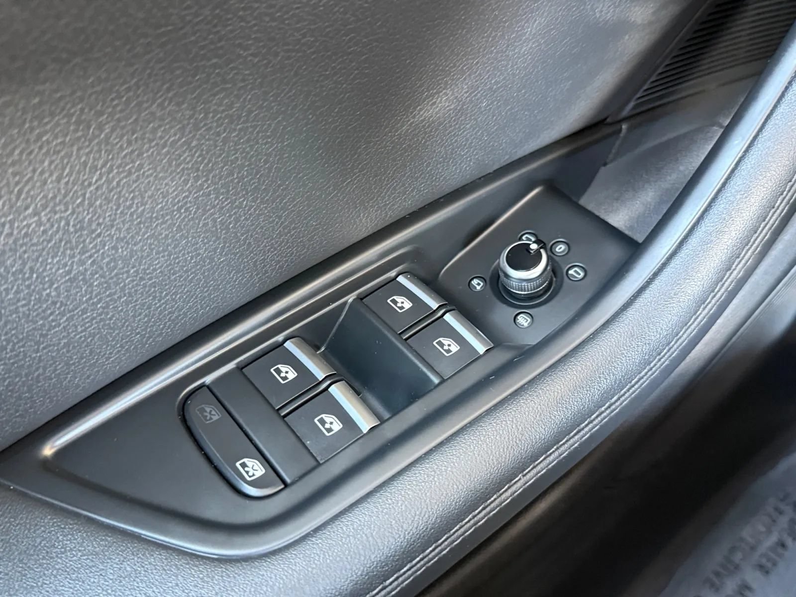Used 2019 Audi A4 2.0T Premium Plus w/ Premium Plus Package AWD/4WD image 40
