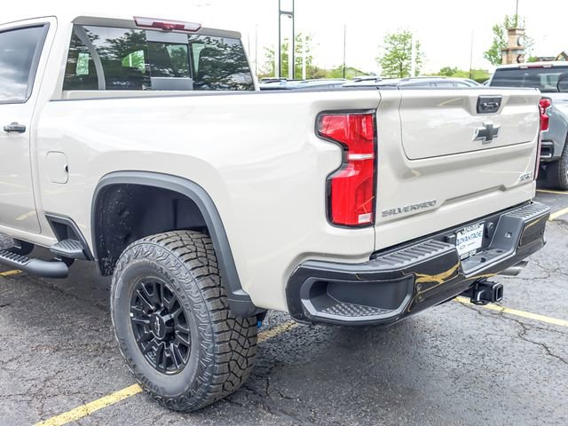 New 2026 Chevrolet Silverado 2500 ZR2 AWD/4WD image 8