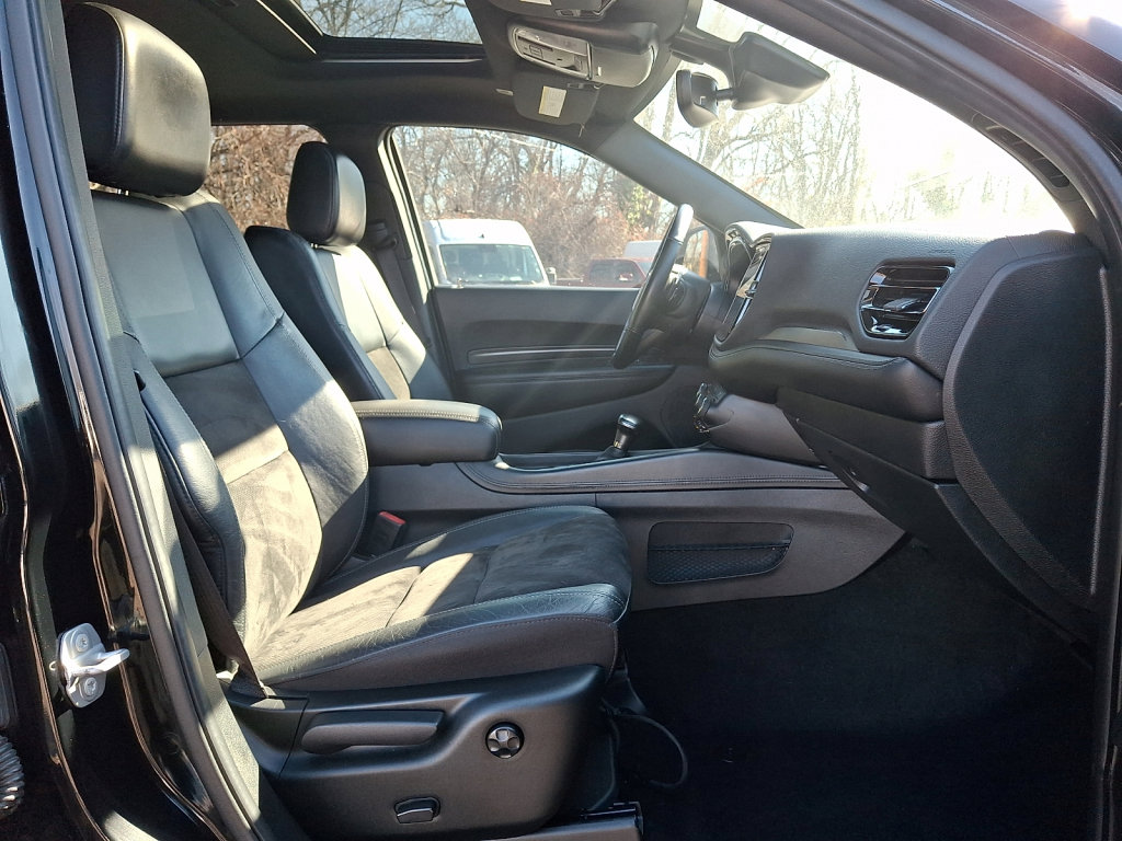 Used 2022 Dodge Durango GT image 13