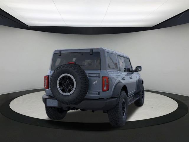 New 2025 Ford Bronco Outer Banks image 8