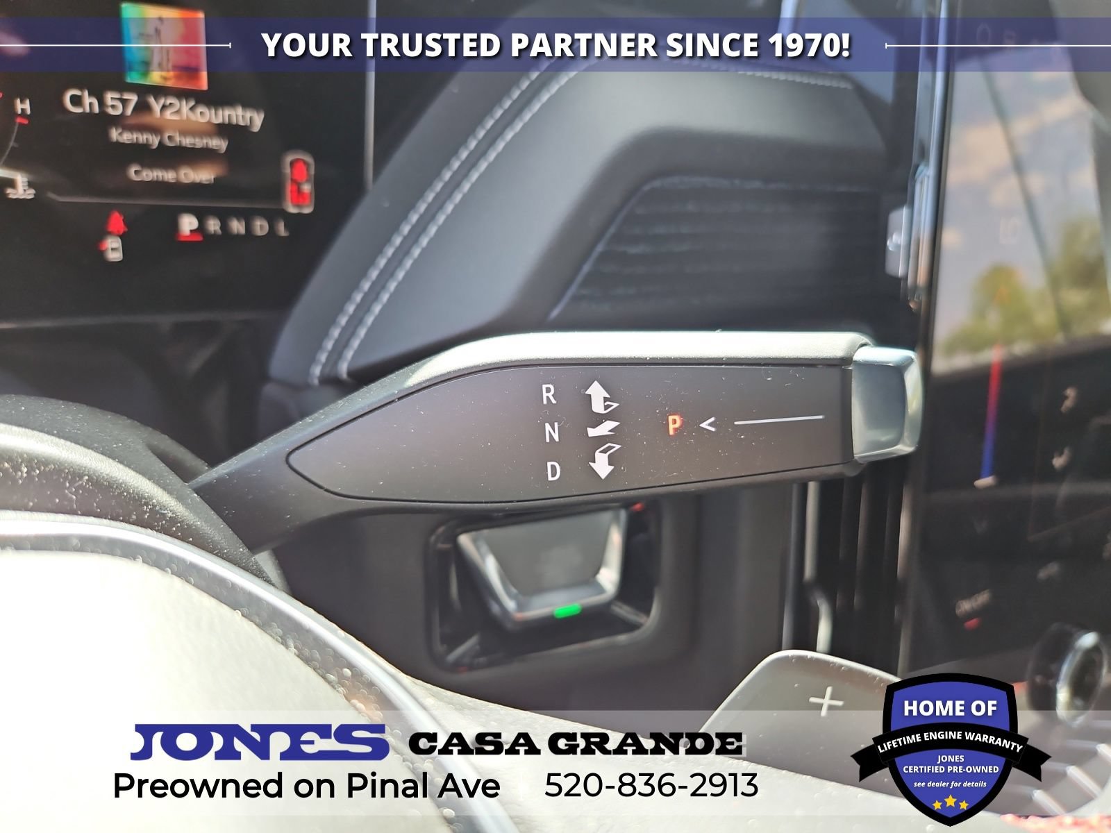 Used 2025 GMC Yukon AT4 Ultimate w/ LPO, Floor Liner Package AWD/4WD image 18