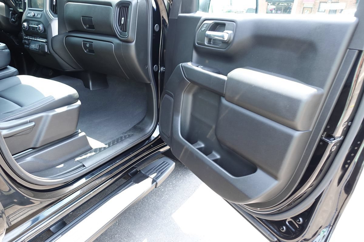 Used 2024 Chevrolet Silverado 1500 Custom AWD/4WD image 33