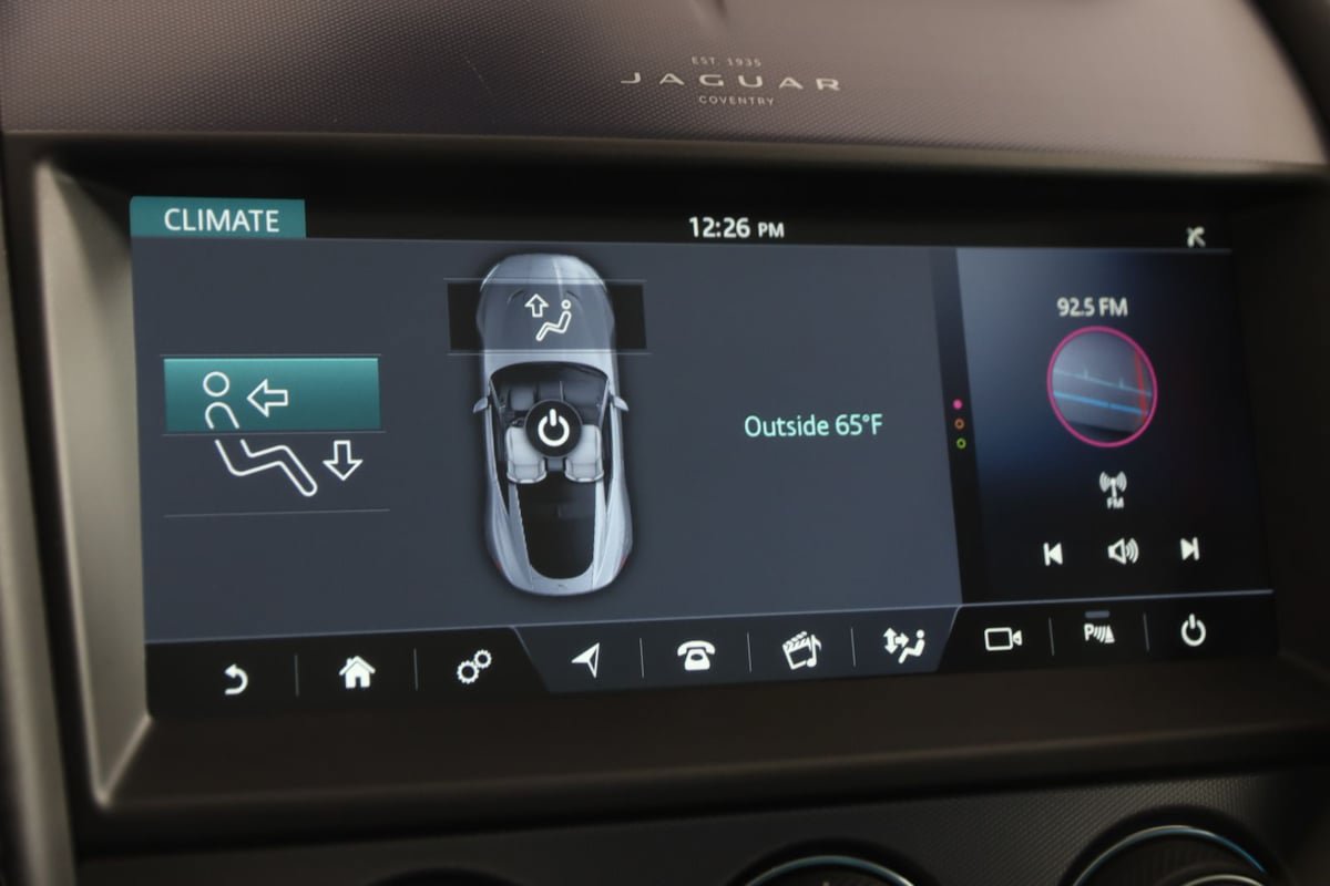 Used 2021 Jaguar F-TYPE Coupe RWD image 44