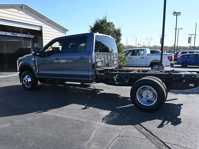 New 2026 Ford F350 Lariat image 4