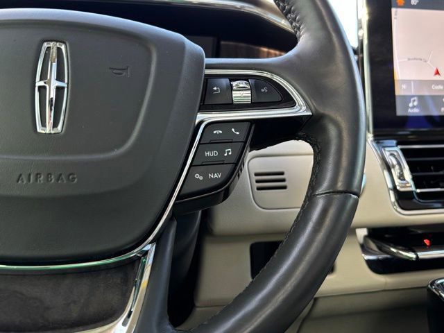Used 2019 Lincoln Navigator Reserve image 34