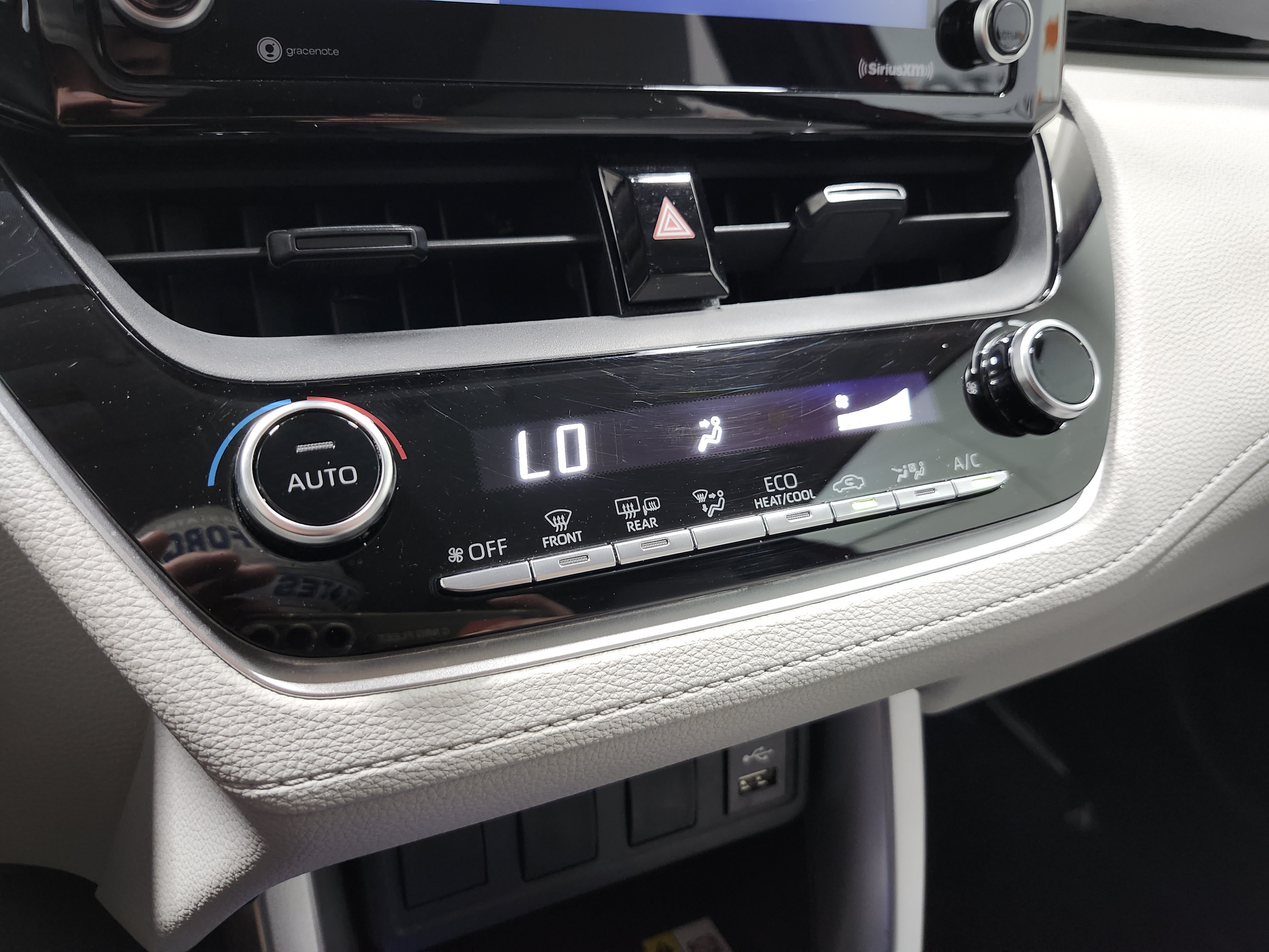 Used 2022 Toyota Corolla Cross LE FWD image 26