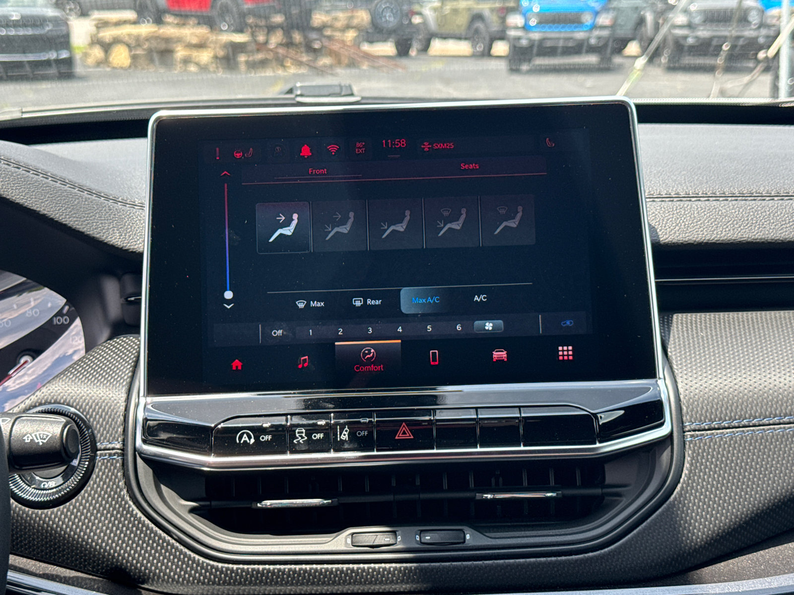 New 2026 Jeep Compass Latitude AWD/4WD image 11