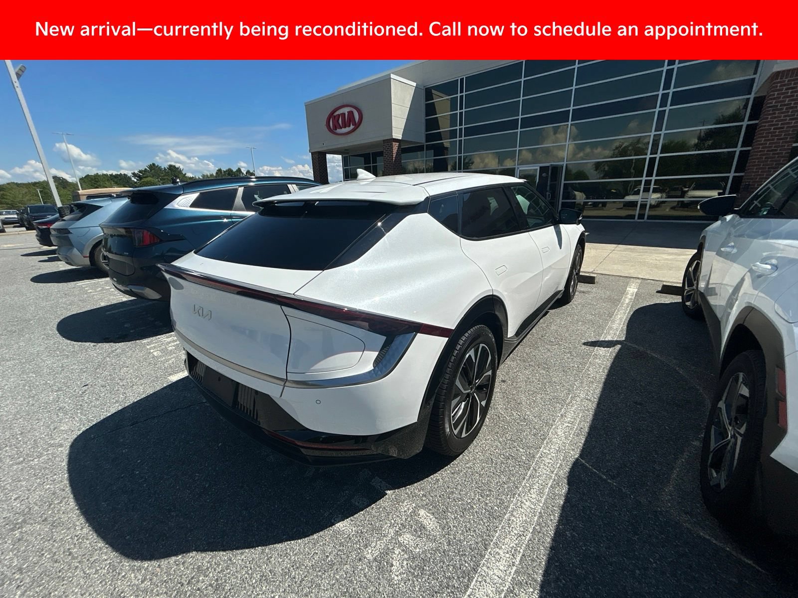Certified 2024 Kia EV6 Wind w/ Wind Technology Package AWD/4WD image 10