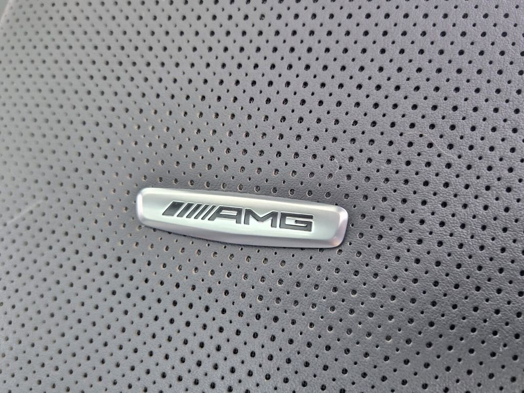 Used 2022 Mercedes-Benz EQS AMG 4MATIC w/ Exclusive Trim Package image 18